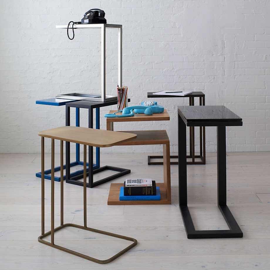 Black C Table view 3