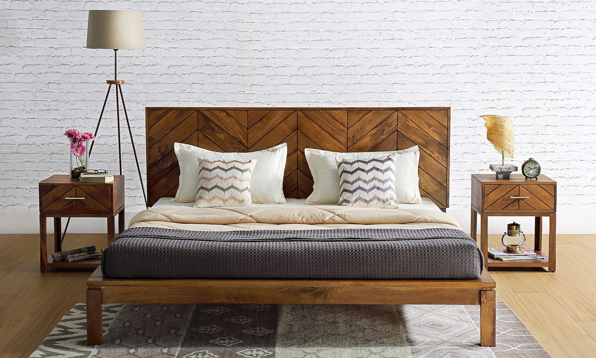 monique bed, king
